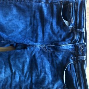 Used condition. American Eagle bootcut jeans.
